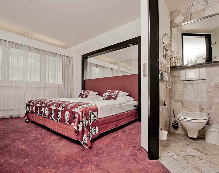 Arcotel Nike Hotel 4*